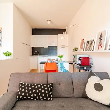 Urban Red Suite, *